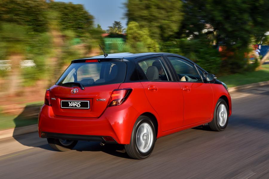  Toyota Yaris Bi-Tone 2016 года  (ZA) (фото 3 из 14)